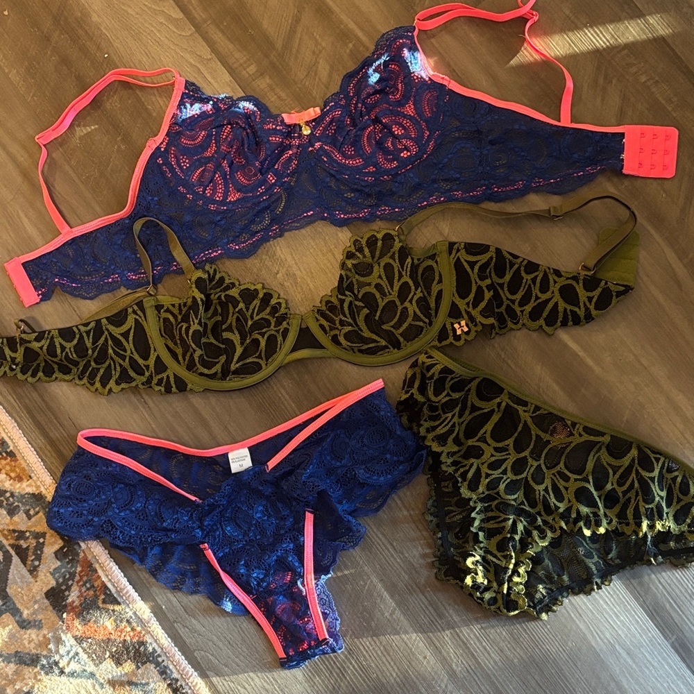 Savage X Fenty Lace Bra Set - Blue and Olive